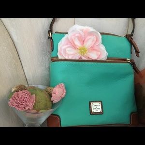 NWT Dooney Bourke crossbody leather bag